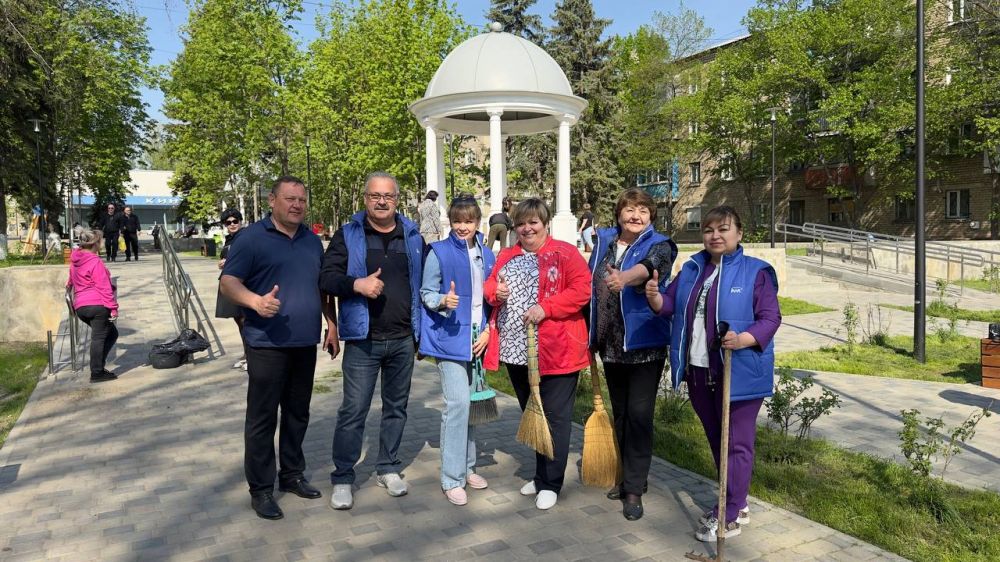 В ЛНР к Всероссийскому субботнику присоединись 11 муниципалитетов В ЛНР к Всероссийскому субботнику присоединись 11 муниципалитетов