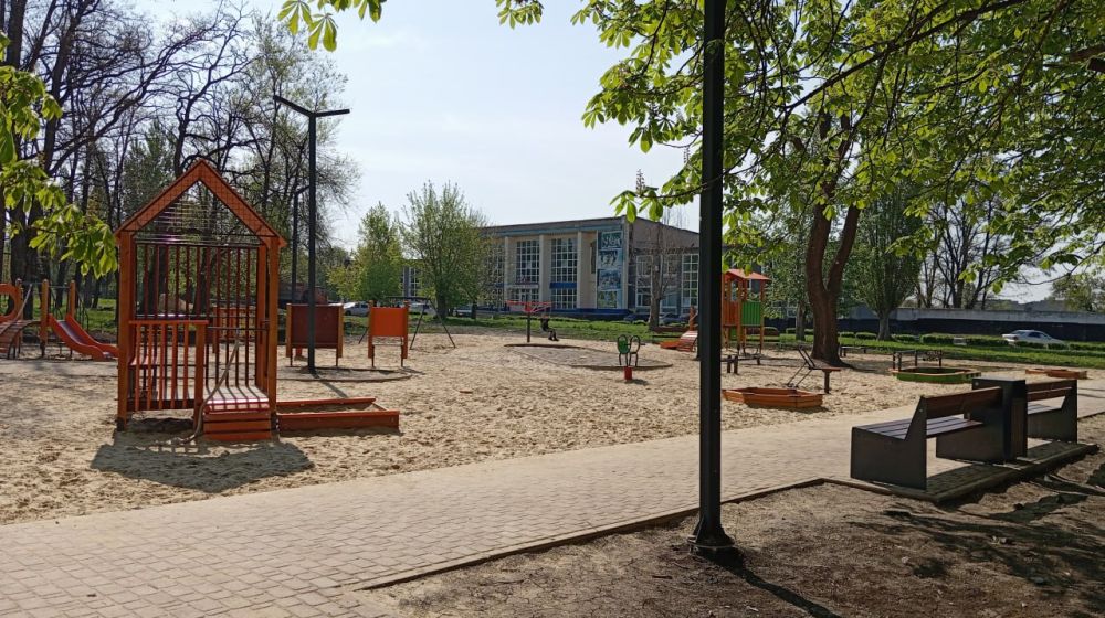 Субботник — это забота о родной земле Субботник — это забота о родной земле