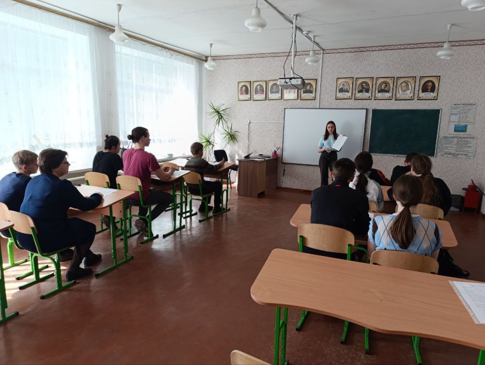 «ШКОЛА ВЫПУСКНИКА» В ГРЕЧИШКИНО: ПОМАГАЯ ШКОЛЬНИКАМ ОПРЕДЕЛИТЬСЯ С БУДУЩИМ «ШКОЛА ВЫПУСКНИКА» В ГРЕЧИШКИНО: ПОМАГАЯ ШКОЛЬНИКАМ ОПРЕДЕЛИТЬСЯ С БУДУЩИМ
