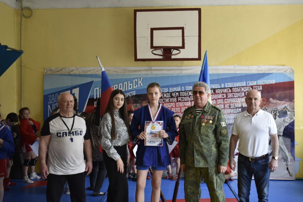 В Перевальске состоялись соревнования по самбо В Перевальске состоялись соревнования по самбо