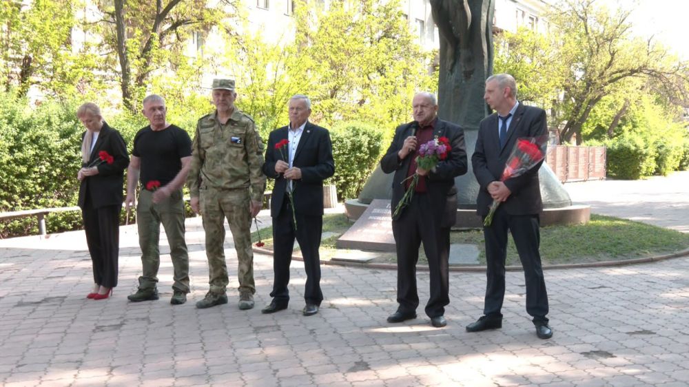 Сегодня исполнилось 39 лет со дня аварии на Чернобыльской АЭС Сегодня исполнилось 39 лет со дня аварии на Чернобыльской АЭС