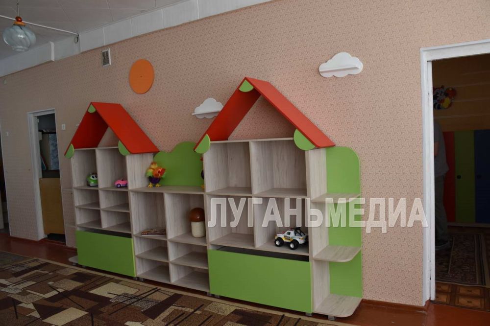 Благодаря поддержке региона-шефа Калужской области в детском саду «Сказка» установлена новая мебель в группе «Мальвина» Благодаря поддержке региона-шефа Калужской области в детском саду «Сказка» установлена новая мебель в группе «Мальвина»