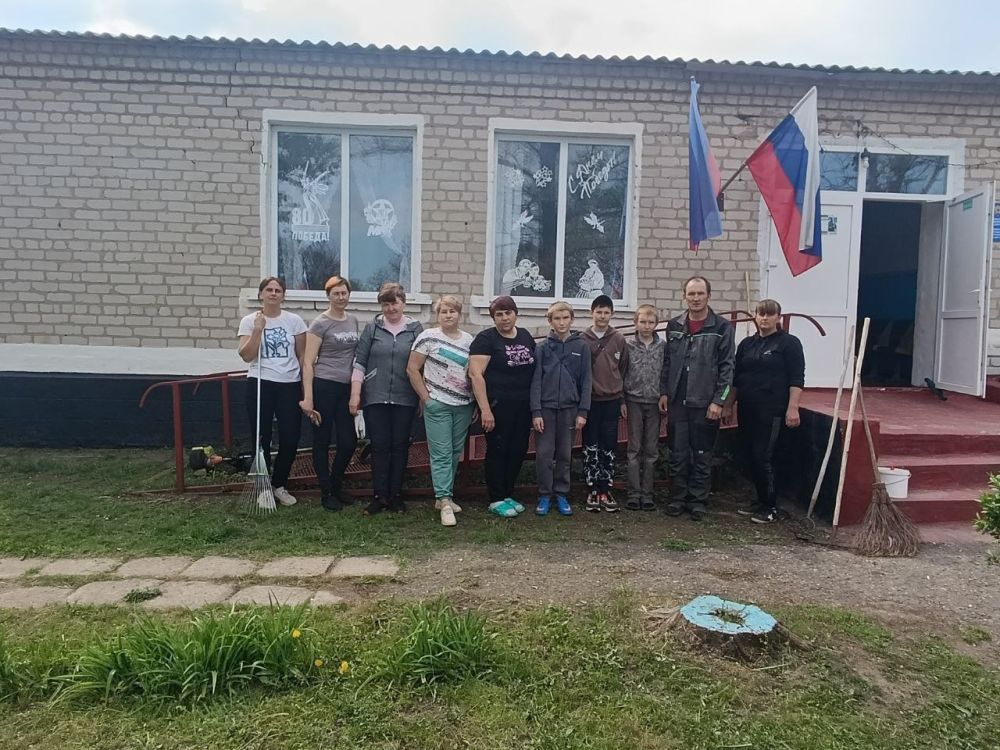 Всероссийский субботник в Белокуракинском округе активно поддержали во всех населенных пунктах Всероссийский субботник в Белокуракинском округе активно поддержали во всех населенных пунктах