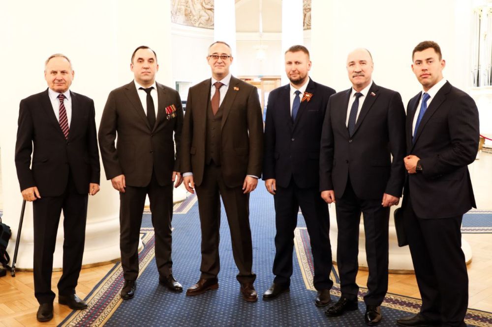 Подписаны соглашения о межпарламентском сотрудничестве Тульской областной Думы с Народными Советами ЛНР и ДНР, а также Липецким областным Советом депутатов Подписаны соглашения о межпарламентском сотрудничестве Тульской областной Думы с Народными Советами ЛНР и ДНР, а также Липецким областным Советом депутатов