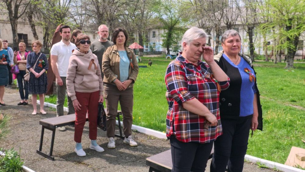 В Первомайском городском округе при поддержке МО ВПП «Единая Россия» проходит цикл праздничных выездных концертов «Победа в сердцах», приуроченных к 80-й годовщине Победы в Великой Отечественной войне В Первомайском городском округе при поддержке МО ВПП «Единая Россия» проходит цикл праздничных выездных концертов «Победа в сердцах», приуроченных к 80-й годовщине Победы в Великой Отечественной войне