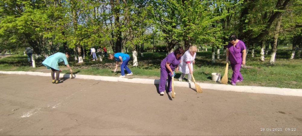 Даёшь субботник в субботу! Даёшь субботник в субботу!