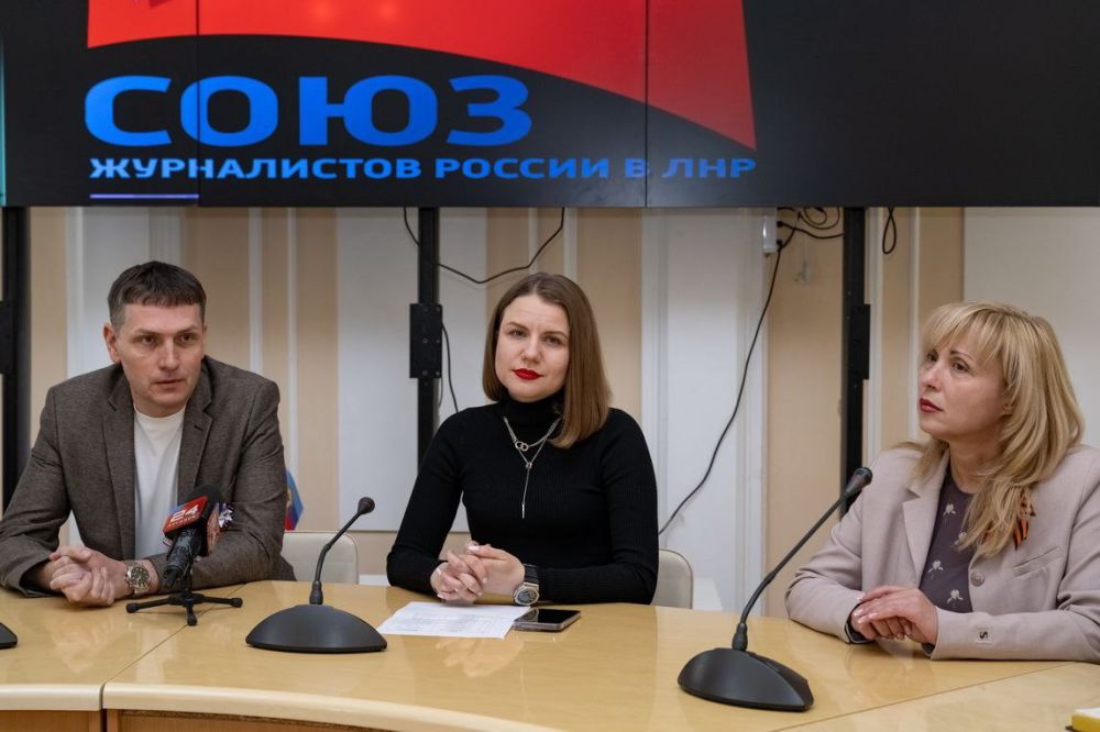 Власти республики открыты к прямому диалогу со СМИ с целью оперативного информирования жителей ЛНР о важных и актуальных событиях в регионе Власти республики открыты к прямому диалогу со СМИ с целью оперативного информирования жителей ЛНР о важных и актуальных событиях в регионе