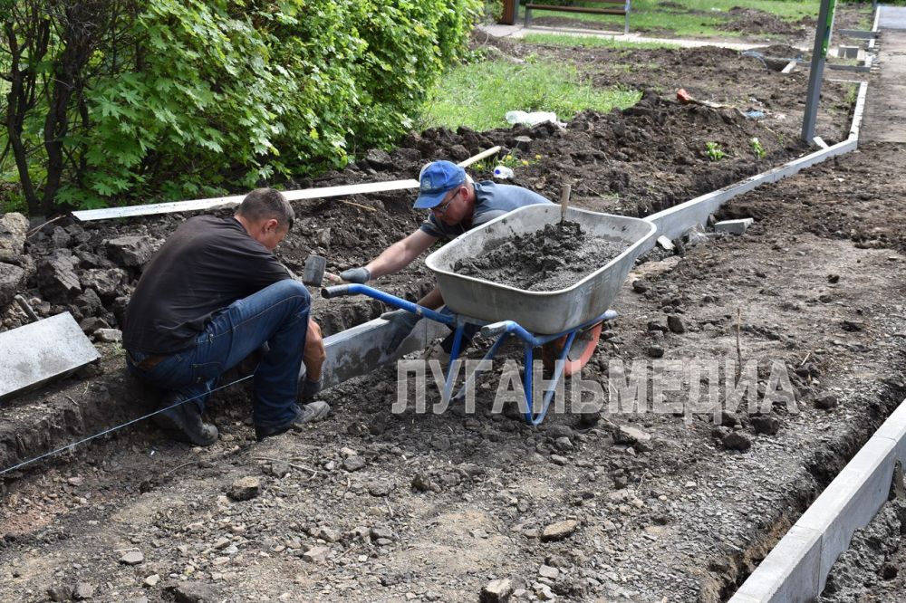 Глава Краснолучского округа подвел итоги масштабного субботника Глава Краснолучского округа подвел итоги масштабного субботника