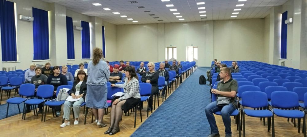 Семинар для работников, подлежащих увольнению по инициативе работодателя в городе Антрацит Семинар для работников, подлежащих увольнению по инициативе работодателя в городе Антрацит