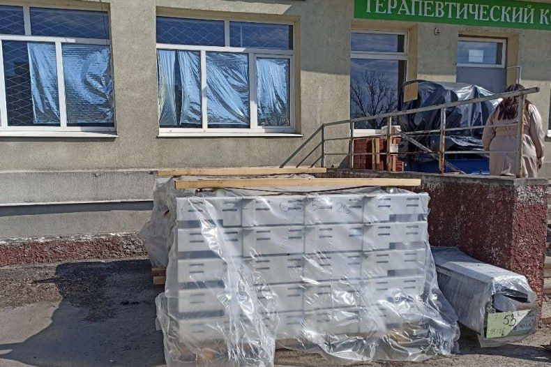 Красноярский край приступил к подготовительным работам по замене грузопассажирских лифтов в Свердловской ЦГМБ Красноярский край приступил к подготовительным работам по замене грузопассажирских лифтов в Свердловской ЦГМБ