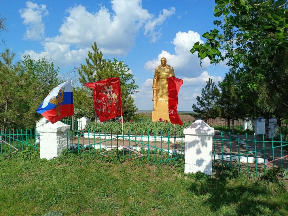 Майские праздники приближаются, и в Марковском муниципальном округе идет подготовка к торжественным мероприятиям, посвященным Великой Победе в годы Великой Отечественной войны Майские праздники приближаются, и в Марковском муниципальном округе идет подготовка к торжественным мероприятиям, посвященным Великой Победе в годы Великой Отечественной войны