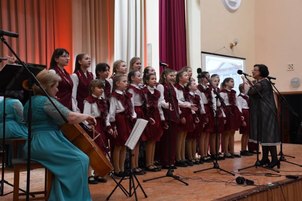 Роман Лысенко: Музыкальной школе – Виват! Роман Лысенко: Музыкальной школе – Виват!