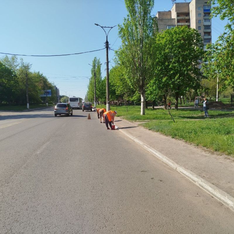 В рамках Всероссийского субботника, который состоялся 26 апреля 2025 года, сотрудниками Алчевского филиала НКО для улучшения окружающей среды был проведён субботник, на котором выполнялись работы по уборке придомовых... В рамках Всероссийского субботника, который состоялся 26 апреля 2025 года, сотрудниками Алчевского филиала НКО для улучшения окружающей среды был проведён субботник, на котором выполнялись работы по уборке придомовых...