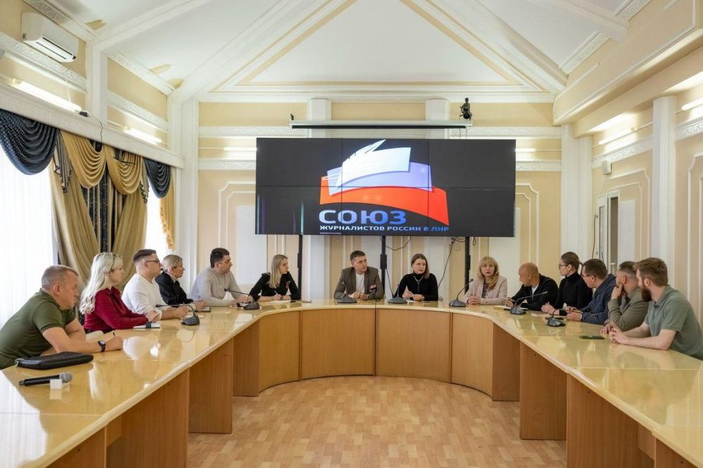 Власти республики открыты к прямому диалогу со СМИ с целью оперативного информирования жителей ЛНР о важных и актуальных событиях в регионе Власти республики открыты к прямому диалогу со СМИ с целью оперативного информирования жителей ЛНР о важных и актуальных событиях в регионе