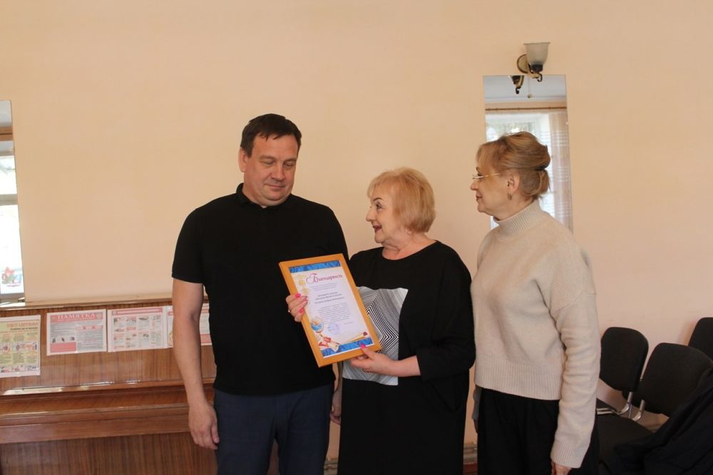 Благодаря взаимодействию Главы городского округа Виктории Ивановна Сергеевой, Губернатора Иркутской области Игоря Ивановича Кобзева, Министерств образования Иркутской области и Луганской Народной Республики в Кировскую... Благодаря взаимодействию Главы городского округа Виктории Ивановна Сергеевой, Губернатора Иркутской области Игоря Ивановича Кобзева, Министерств образования Иркутской области и Луганской Народной Республики в Кировскую...