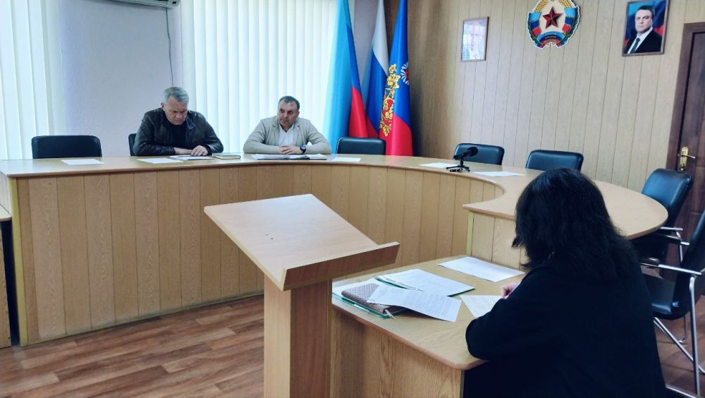 На заседании антинаркотической комиссии, которое прошло в администрации, участники провели анализ наркоситуации на территории На заседании антинаркотической комиссии, которое прошло в администрации, участники провели анализ наркоситуации на территории