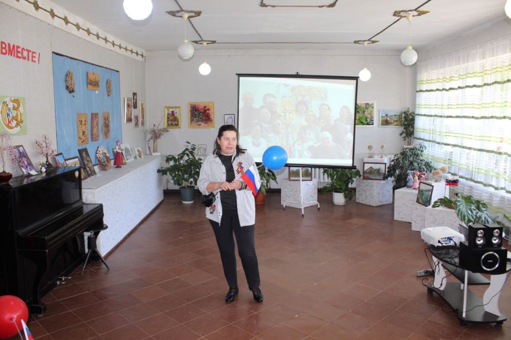 К 80-летию Победы открылась выставка декоративно-прикладного искусства «Мы вместе» К 80-летию Победы открылась выставка декоративно-прикладного искусства «Мы вместе»