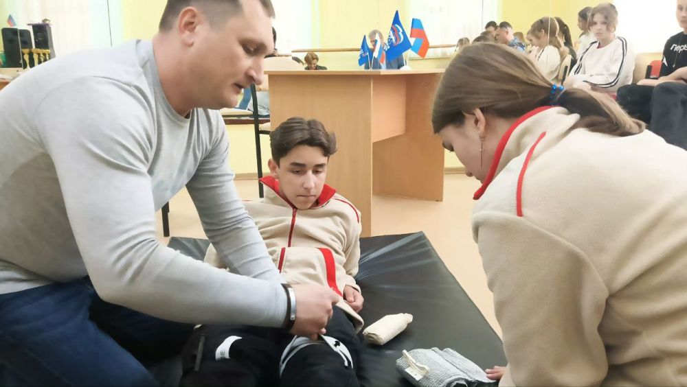 Урок для будущих спасателей к 80-летию Победы Урок для будущих спасателей к 80-летию Победы