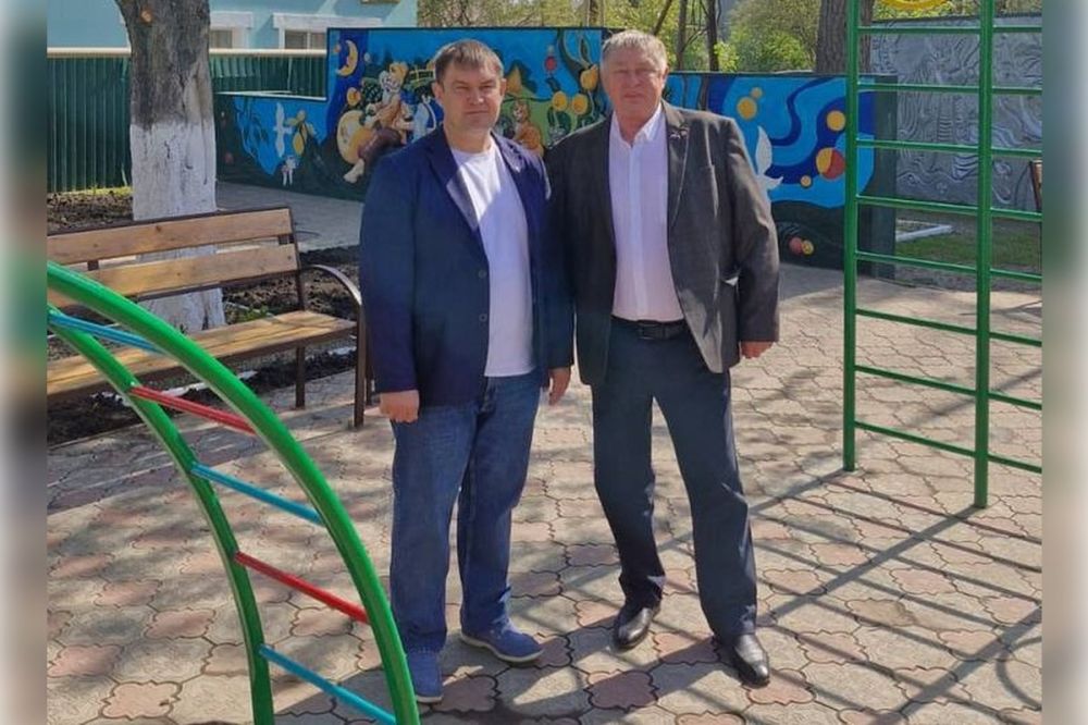 «Единая Россия» помогает ветеранам Великой Отечественной войны и участникам спецоперации «Единая Россия» помогает ветеранам Великой Отечественной войны и участникам спецоперации