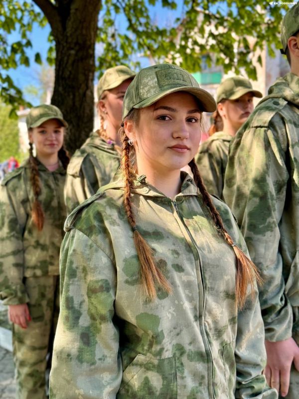 Конкурс «Гром Победы, раздавайся - 2025!» состоялся в Антраците! Конкурс «Гром Победы, раздавайся - 2025!» состоялся в Антраците!