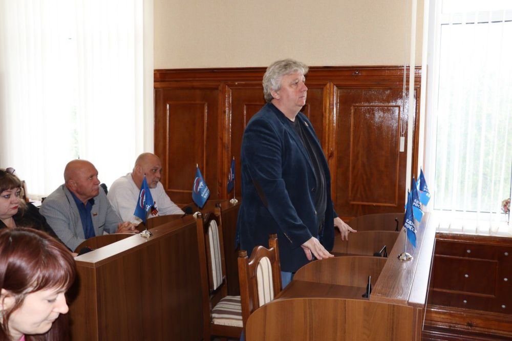 Сегодня состоялось шестое в текущем году заседание Совета городского округа город Северодонецк Луганской Народной Республики Сегодня состоялось шестое в текущем году заседание Совета городского округа город Северодонецк Луганской Народной Республики