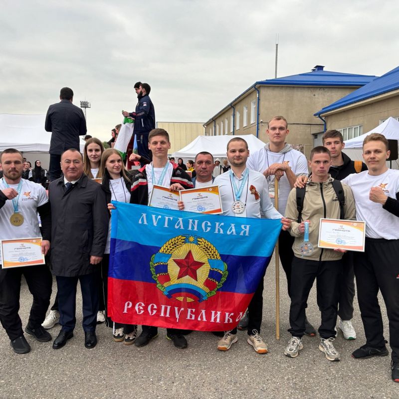 Студенты Луганского государственного педагогического университета принимают участие в Северо-Кавказском студенческом фестивале народных игр и национальных видов спорта «Сила в единстве» Студенты Луганского государственного педагогического университета принимают участие в Северо-Кавказском студенческом фестивале народных игр и национальных видов спорта «Сила в единстве»