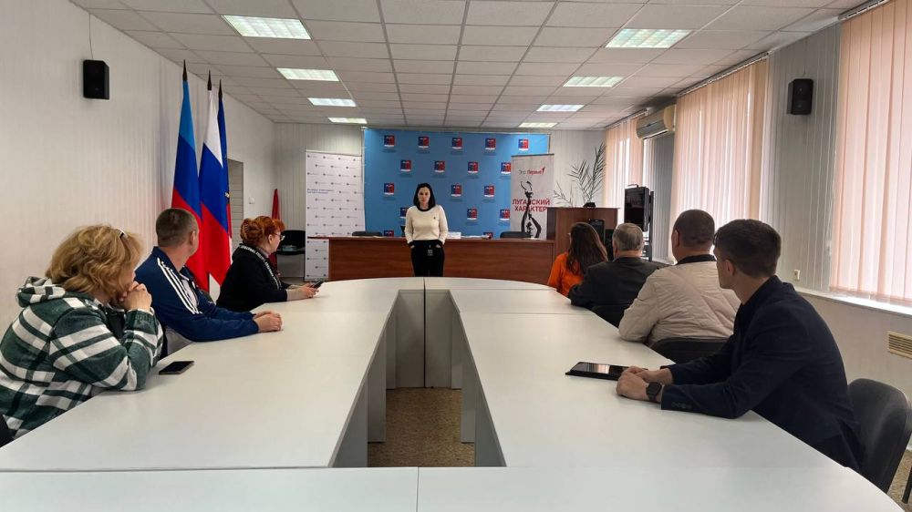 Альберт Зинченко: Сегодня в Администрации Станично-Луганского муниципального округа состоялся прием граждан, который провела Оксана Лях – представитель Общественной приемной Отделения по Луганской Народной Республике Южного... Альберт Зинченко: Сегодня в Администрации Станично-Луганского муниципального округа состоялся прием граждан, который провела Оксана Лях – представитель Общественной приемной Отделения по Луганской Народной Республике Южного...