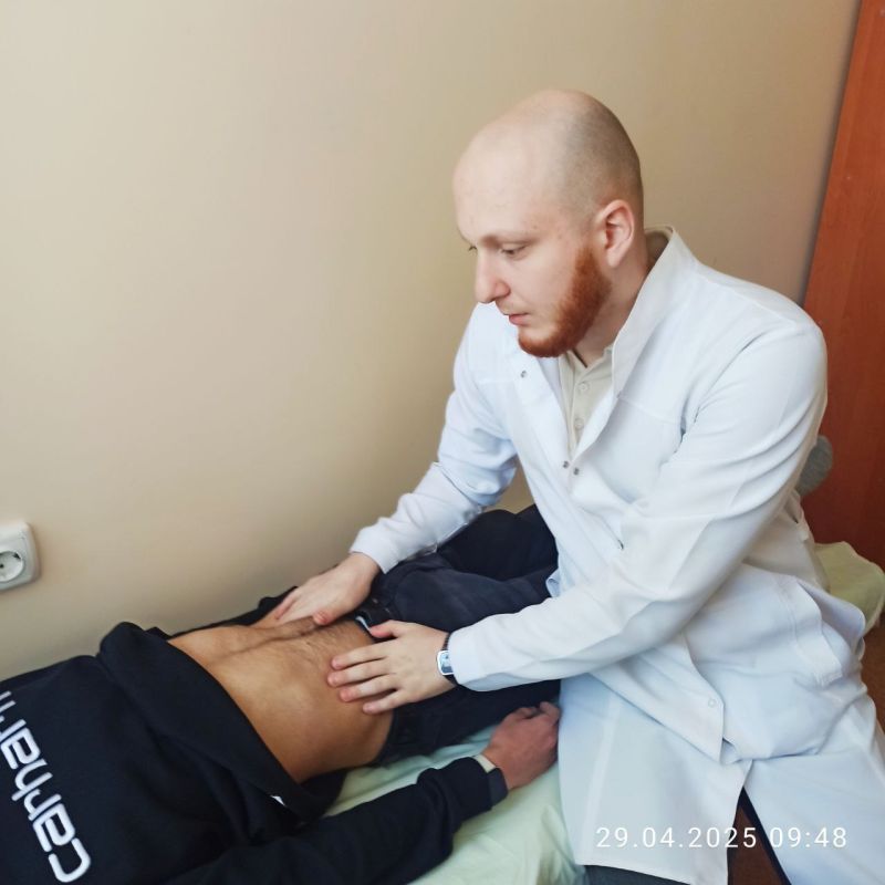 Специалисты ЛРДКБ провели профосмотр 300 - та детей в Меловском районе Специалисты ЛРДКБ провели профосмотр 300 - та детей в Меловском районе