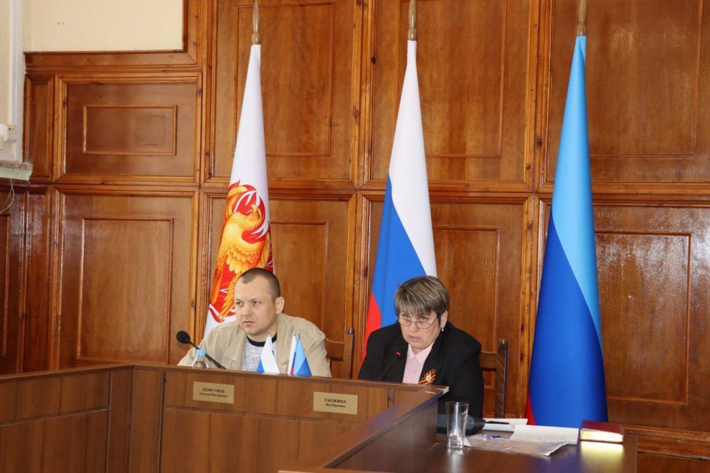 Сегодня состоялось шестое в текущем году заседание Совета городского округа город Северодонецк Луганской Народной Республики Сегодня состоялось шестое в текущем году заседание Совета городского округа город Северодонецк Луганской Народной Республики