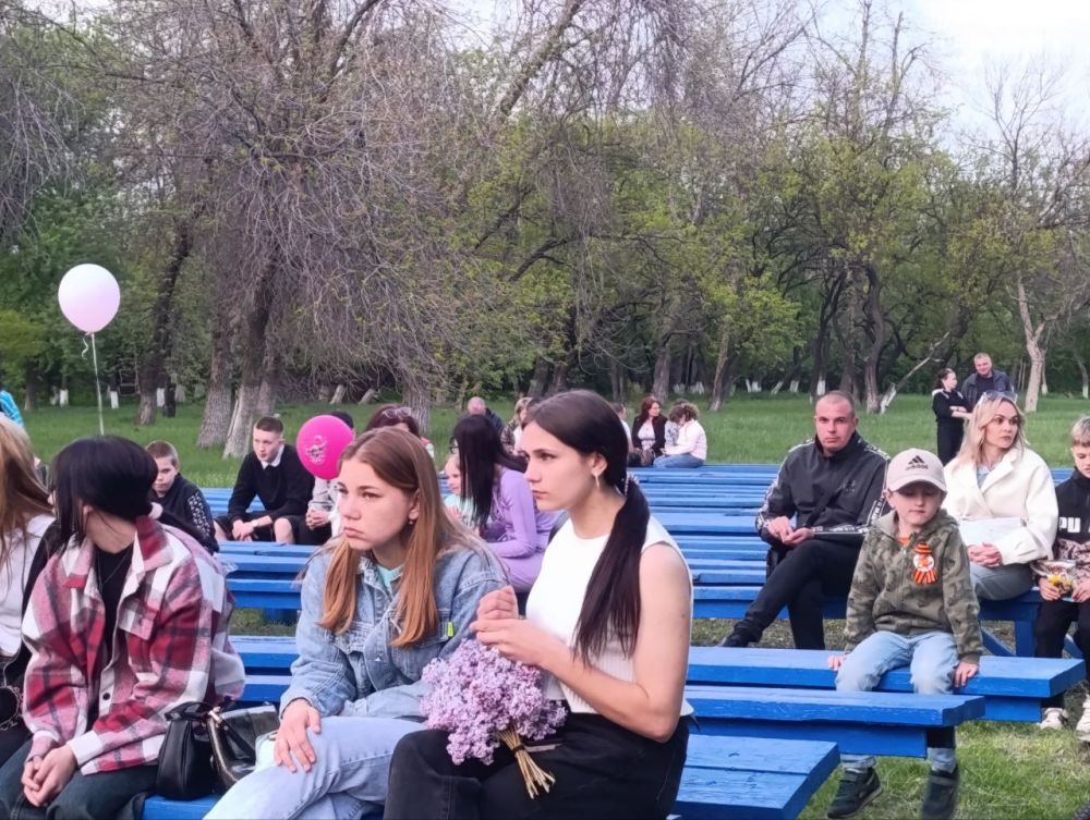 1 мая в парке им. Воровского состоялось долгожданное открытие летнего кинотеатра, и это событие собрало множество жителей и гостей нашего города 1 мая в парке им. Воровского состоялось долгожданное открытие летнего кинотеатра, и это событие собрало множество жителей и гостей нашего города