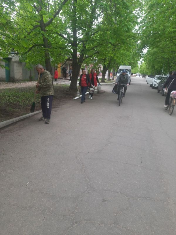 Спасибо большое всем участникам субботника! Ваш вклад в поддержание чистоты и порядка в нашем муниципальном округе бесценен Спасибо большое всем участникам субботника! Ваш вклад в поддержание чистоты и порядка в нашем муниципальном округе бесценен