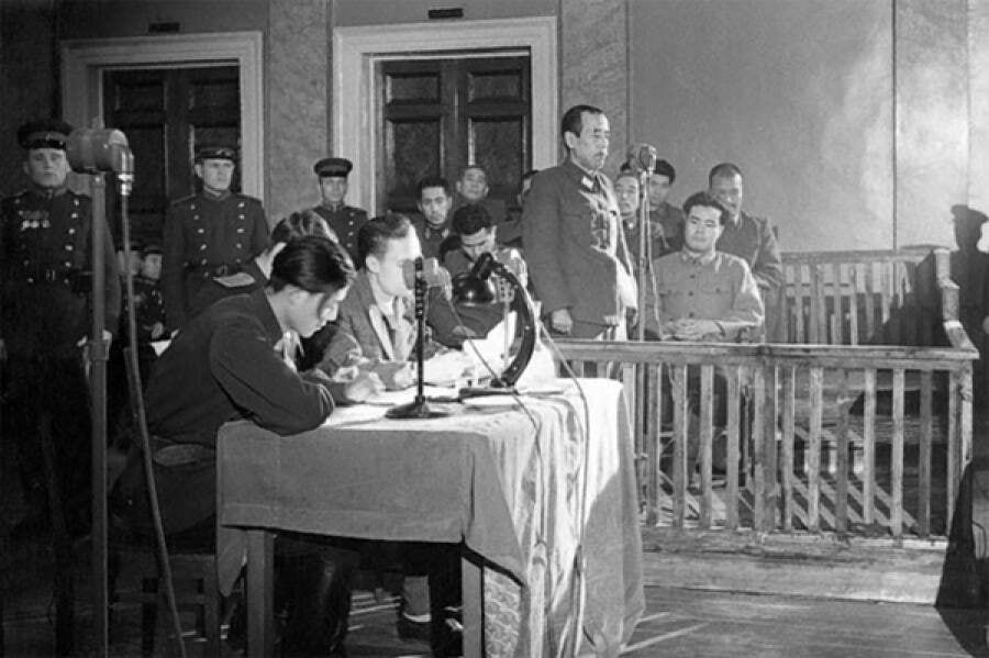 3 МАЯ. 1101. Владимир Мономах заложил в Смоленске Успенский собор 3 МАЯ. 1101. Владимир Мономах заложил в Смоленске Успенский собор