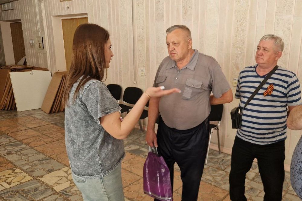 Врачи из Красноярского края продолжают работу в Свердловском округе Врачи из Красноярского края продолжают работу в Свердловском округе