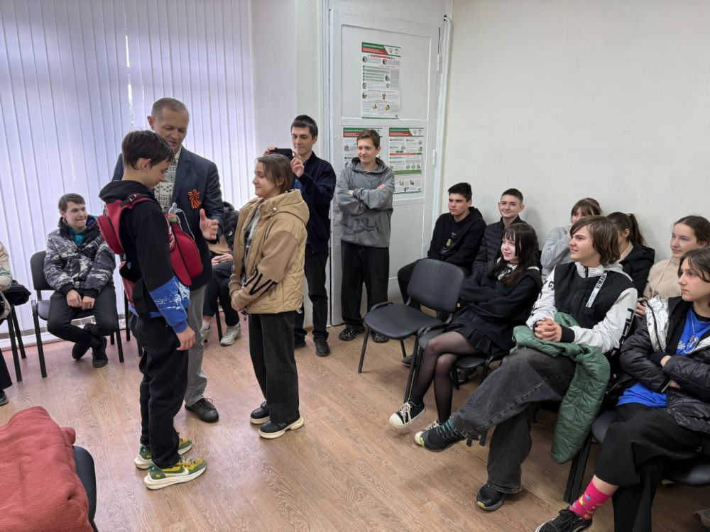 В Алчевском филиале Луганского центра медицины катастроф провели экскурсию для старшеклассников В Алчевском филиале Луганского центра медицины катастроф провели экскурсию для старшеклассников