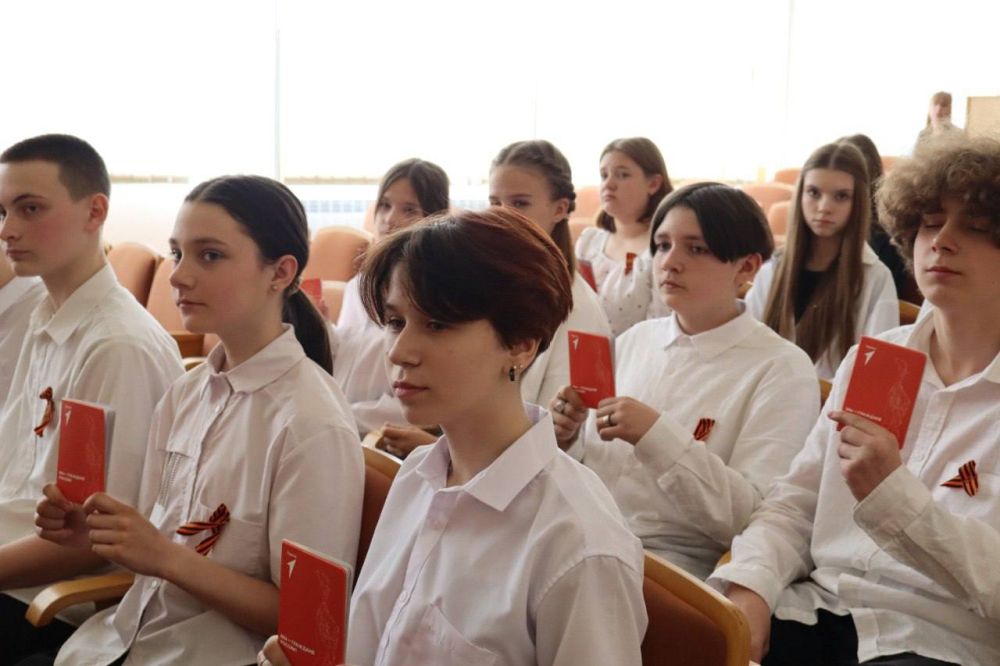 Роман Лысенко: Торжественное вручение главного документа Роман Лысенко: Торжественное вручение главного документа