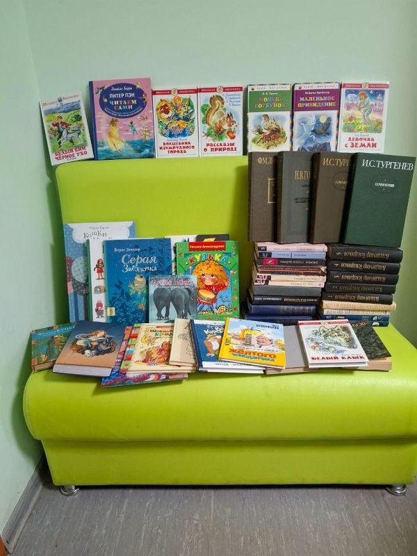 Прикамцы готовятся к созданию книжной выставки в библиотеке Северодонецка Прикамцы готовятся к созданию книжной выставки в библиотеке Северодонецка