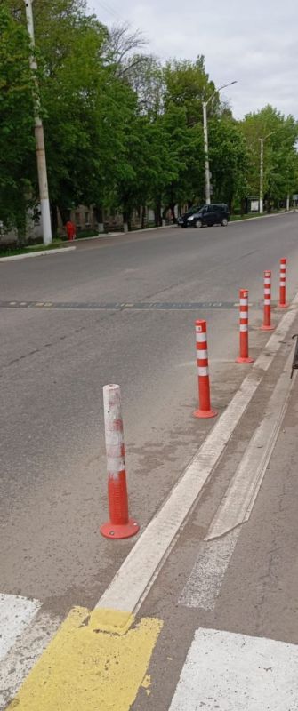 Из-за нерадивых водителей, которые не соблюдают правила дорожного движения, скоростной режим у МУП «ДЭС» работы прибавляется Из-за нерадивых водителей, которые не соблюдают правила дорожного движения, скоростной режим у МУП «ДЭС» работы прибавляется