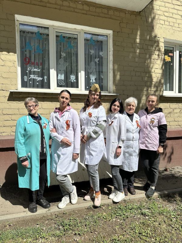 Коллектив Луганской республиканской клинической психоневрологической больницы присоединился к Всероссийской акции «Георгиевская лента», посвященной празднованию Дня Победы Коллектив Луганской республиканской клинической психоневрологической больницы присоединился к Всероссийской акции «Георгиевская лента», посвященной празднованию Дня Победы