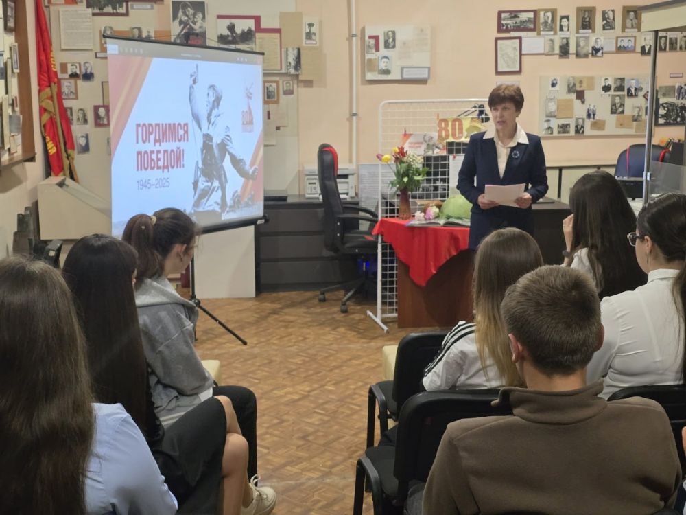 Тематический час «Минувших дней святая память» в Марковском историческом музее Тематический час «Минувших дней святая память» в Марковском историческом музее