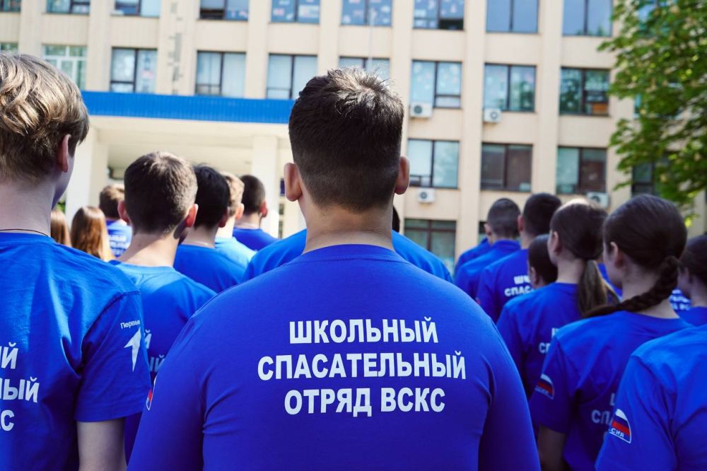 Знамя Победы в надежные руки Знамя Победы в надежные руки