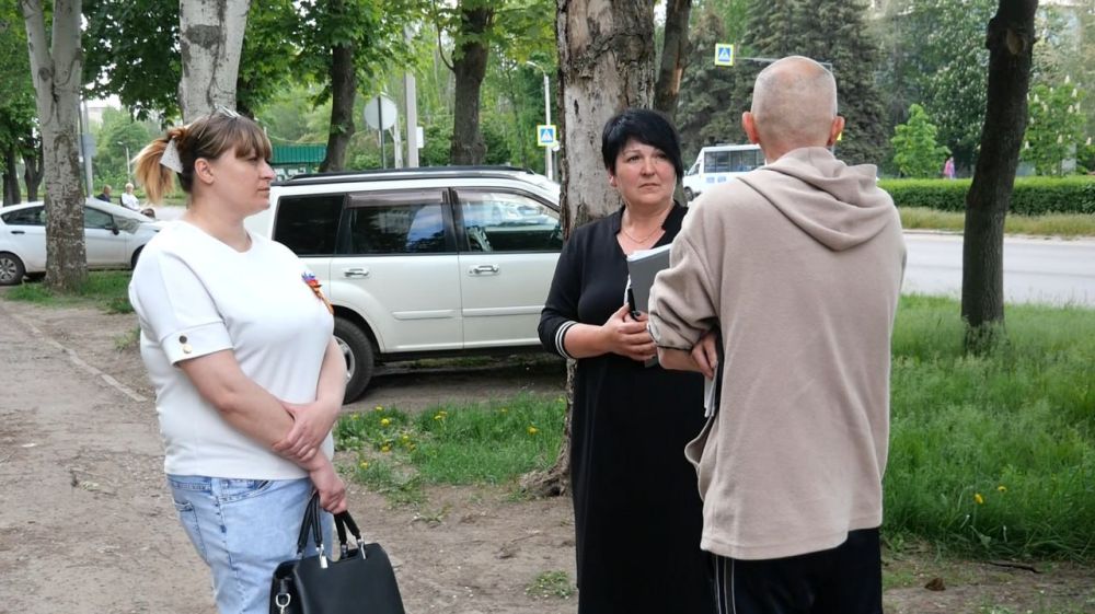 Администрация города предупреждает: стоянка автотранспортных средств на газонах будет караться по закону Администрация города предупреждает: стоянка автотранспортных средств на газонах будет караться по закону