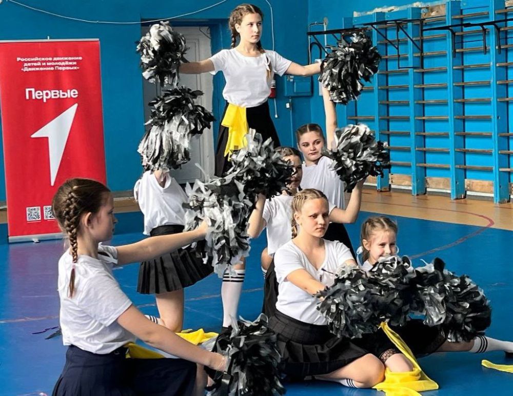 При поддержке Единой России в Красном Луче прошел Республиканский форум «Луганский характер – характер победителей», приуроченный к 80-летию Победы в Великой Отечественной войне При поддержке Единой России в Красном Луче прошел Республиканский форум «Луганский характер – характер победителей», приуроченный к 80-летию Победы в Великой Отечественной войне