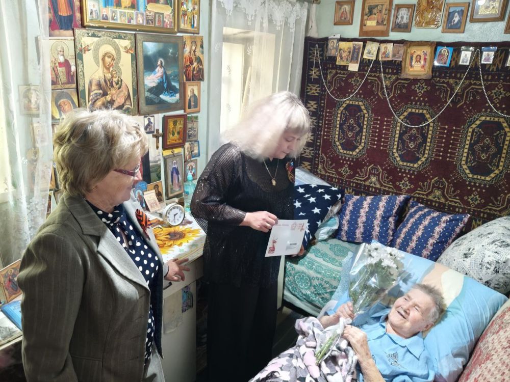05.05.2025г. Чугинским отделом жизнеобеспечения населённых пунктов были вручены персональные поздравления Президента Российской Федерации ветеранам Великой Отечественной войны 1941-1945годов в связи с 80-й годовщиной Победы... 05.05.2025г. Чугинским отделом жизнеобеспечения населённых пунктов были вручены персональные поздравления Президента Российской Федерации ветеранам Великой Отечественной войны 1941-1945годов в связи с 80-й годовщиной Победы...