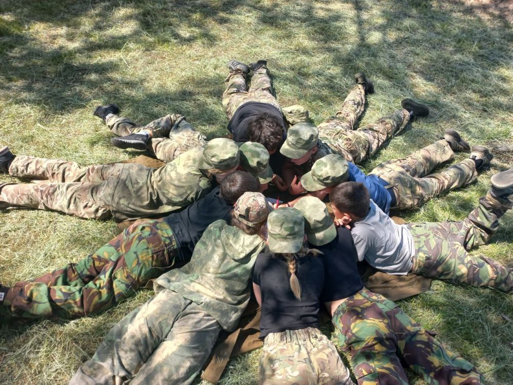 Наши ребята прямо сейчас участвуют в масштабном военно-патриотическом мероприятии — «Зарница 2.0» региональный этап! Наши ребята прямо сейчас участвуют в масштабном военно-патриотическом мероприятии — «Зарница 2.0» региональный этап!