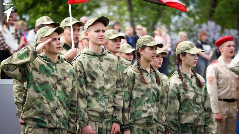 Иван Кусов: В ЛНР стартовал региональный этап Всероссийской военно-патриотической игры «Зарница 2.0» Иван Кусов: В ЛНР стартовал региональный этап Всероссийской военно-патриотической игры «Зарница 2.0»