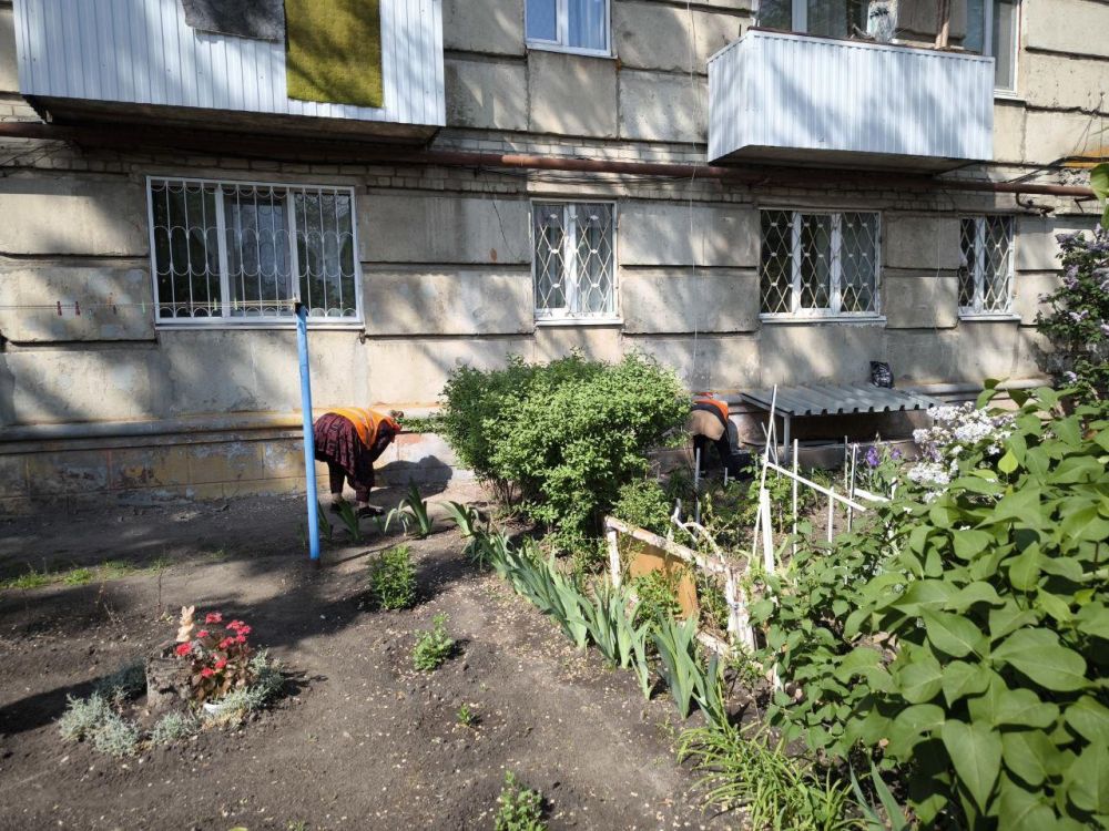 Специалисты из Прикамья обновили балконы в четырех многоквартирных домах Северодонецка Специалисты из Прикамья обновили балконы в четырех многоквартирных домах Северодонецка