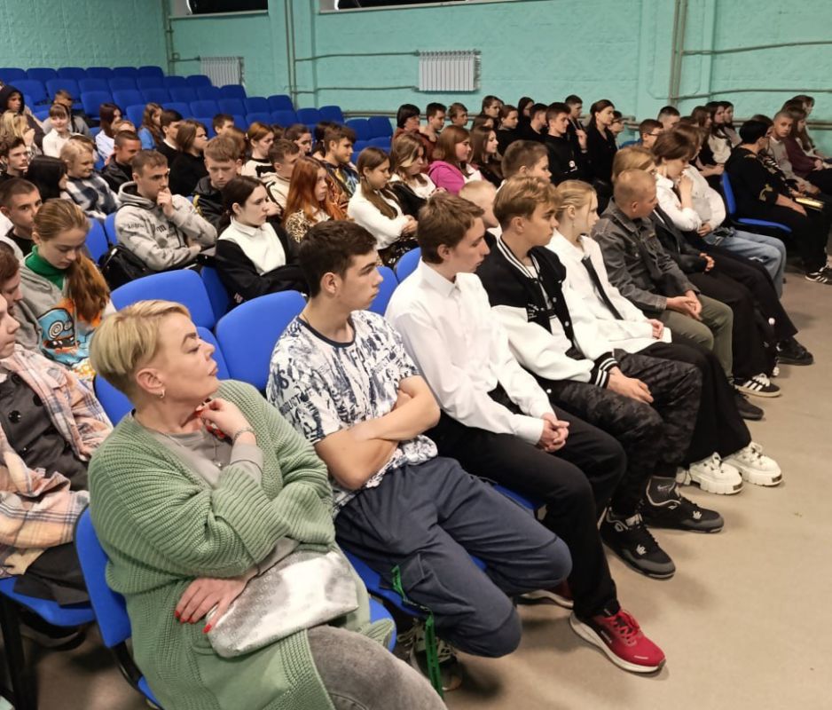 В апреле 2025 года исполнилось 82 года со дня образования Главного управления контрразведки «СМЕРШ» Народного комиссариата обороны СССР — самой эффективной спецслужбы Второй мировой войны, не имевшей себе равных по размаху и... В апреле 2025 года исполнилось 82 года со дня образования Главного управления контрразведки «СМЕРШ» Народного комиссариата обороны СССР — самой эффективной спецслужбы Второй мировой войны, не имевшей себе равных по размаху и...