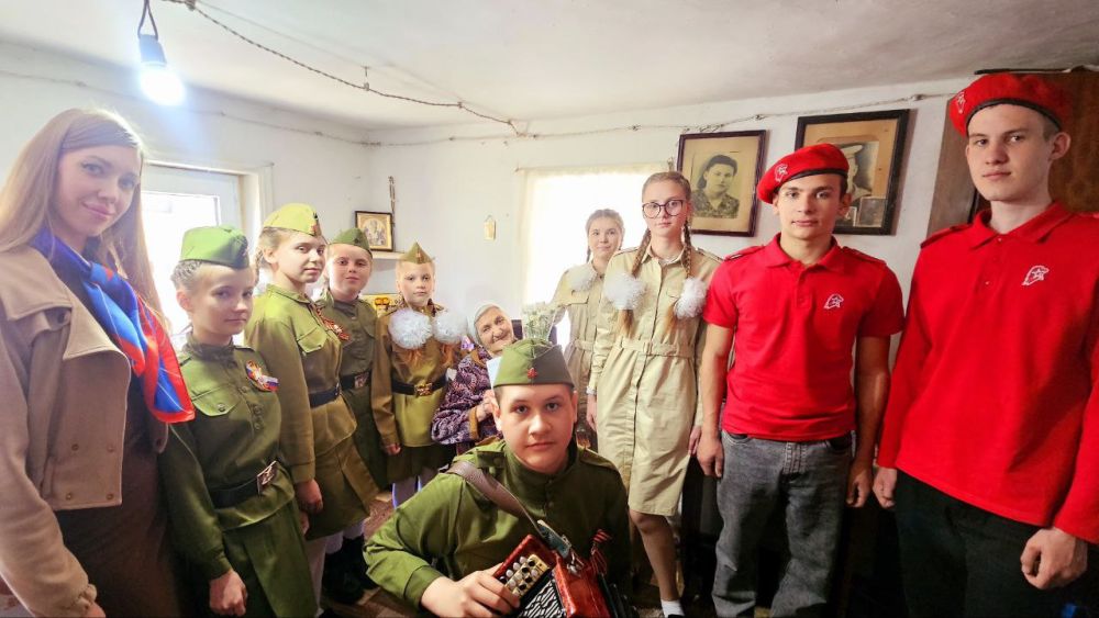 В рамках празднования Года защитника Отечества и в преддверии 80-летия Великой Победы, когда вся страна с особым трепетом вспоминает героические страницы истории, сотрудники отдела жизнеобеспечения пгт Дзержинский и... В рамках празднования Года защитника Отечества и в преддверии 80-летия Великой Победы, когда вся страна с особым трепетом вспоминает героические страницы истории, сотрудники отдела жизнеобеспечения пгт Дзержинский и...