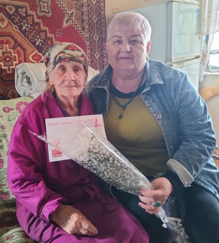 В населенных пунктах, находящихся в ведении отдела по жизнеобеспечению пгт Новоалександровка, пгт Мирное, с. Верхнешевыревка состоялось торжественное вручение поздравительных писем с Днем Победы от Президента России В населенных пунктах, находящихся в ведении отдела по жизнеобеспечению пгт Новоалександровка, пгт Мирное, с. Верхнешевыревка состоялось торжественное вручение поздравительных писем с Днем Победы от Президента России