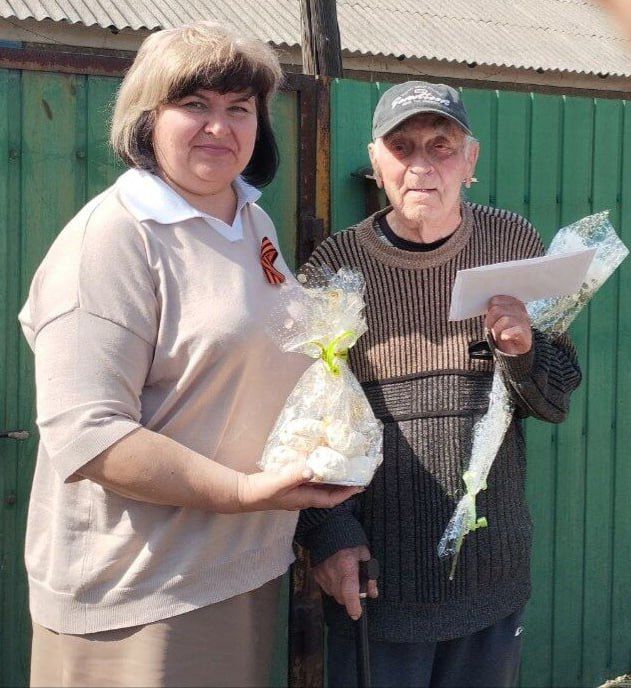 В преддверии Дня Победы начальник отдела по жизнеобеспечению пгт Северный, с. Давыдо-Никольское, с. Великий Суходол Ирина Тарарина проявила внимание к ветеранам Великой Отечественной войны, проживающим в поселках Северный... В преддверии Дня Победы начальник отдела по жизнеобеспечению пгт Северный, с. Давыдо-Никольское, с. Великий Суходол Ирина Тарарина проявила внимание к ветеранам Великой Отечественной войны, проживающим в поселках Северный...